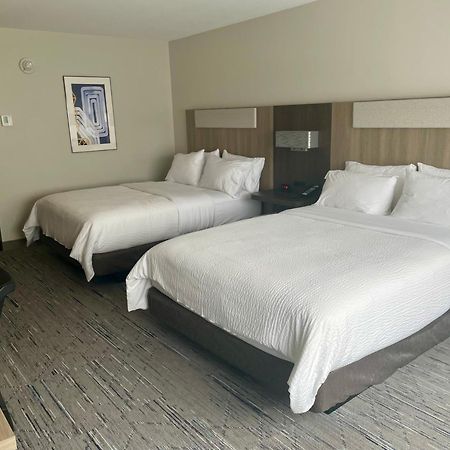 Holiday Inn Express & Suites Muskegon - Grand Haven By Ihg 外观 照片