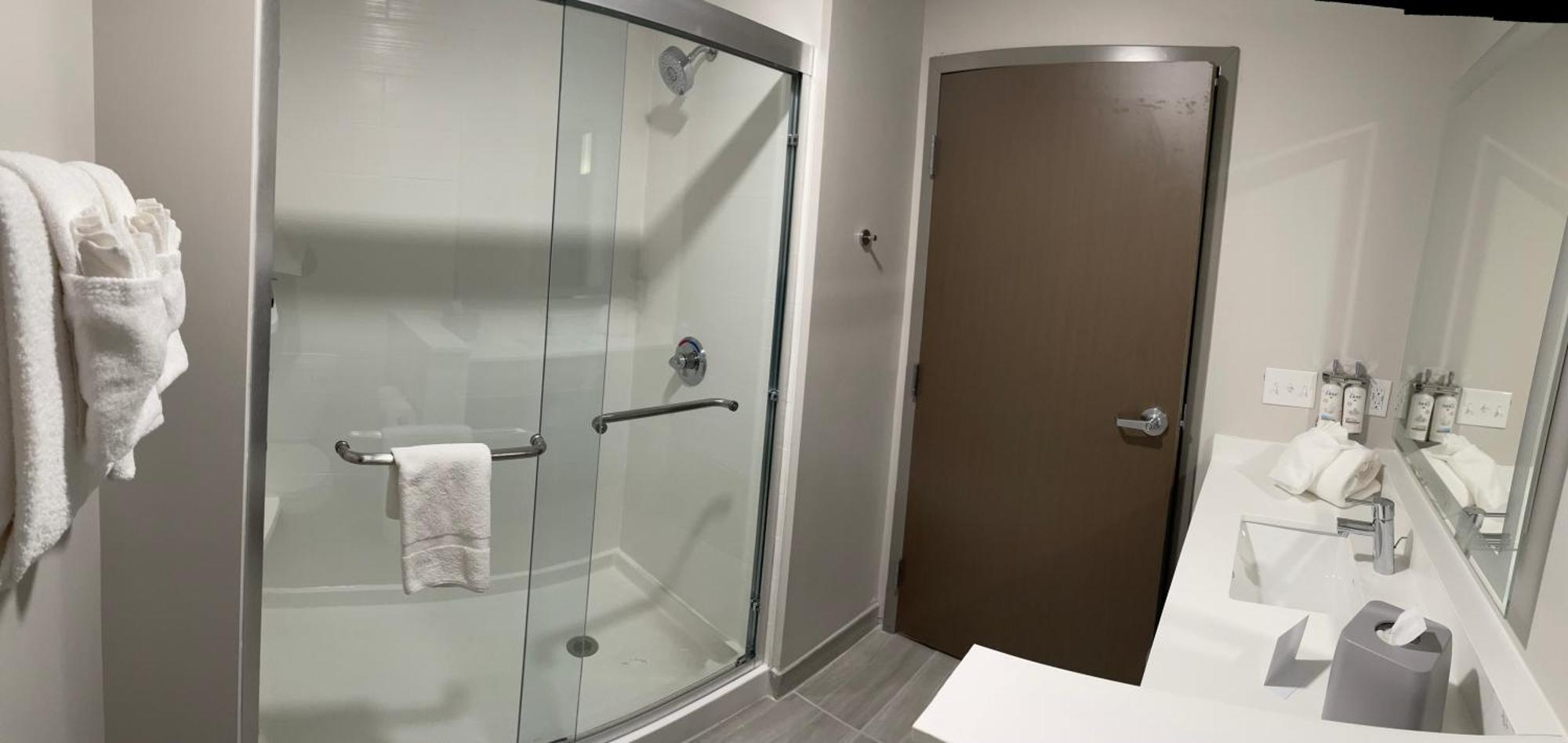 Holiday Inn Express & Suites Muskegon - Grand Haven By Ihg 外观 照片