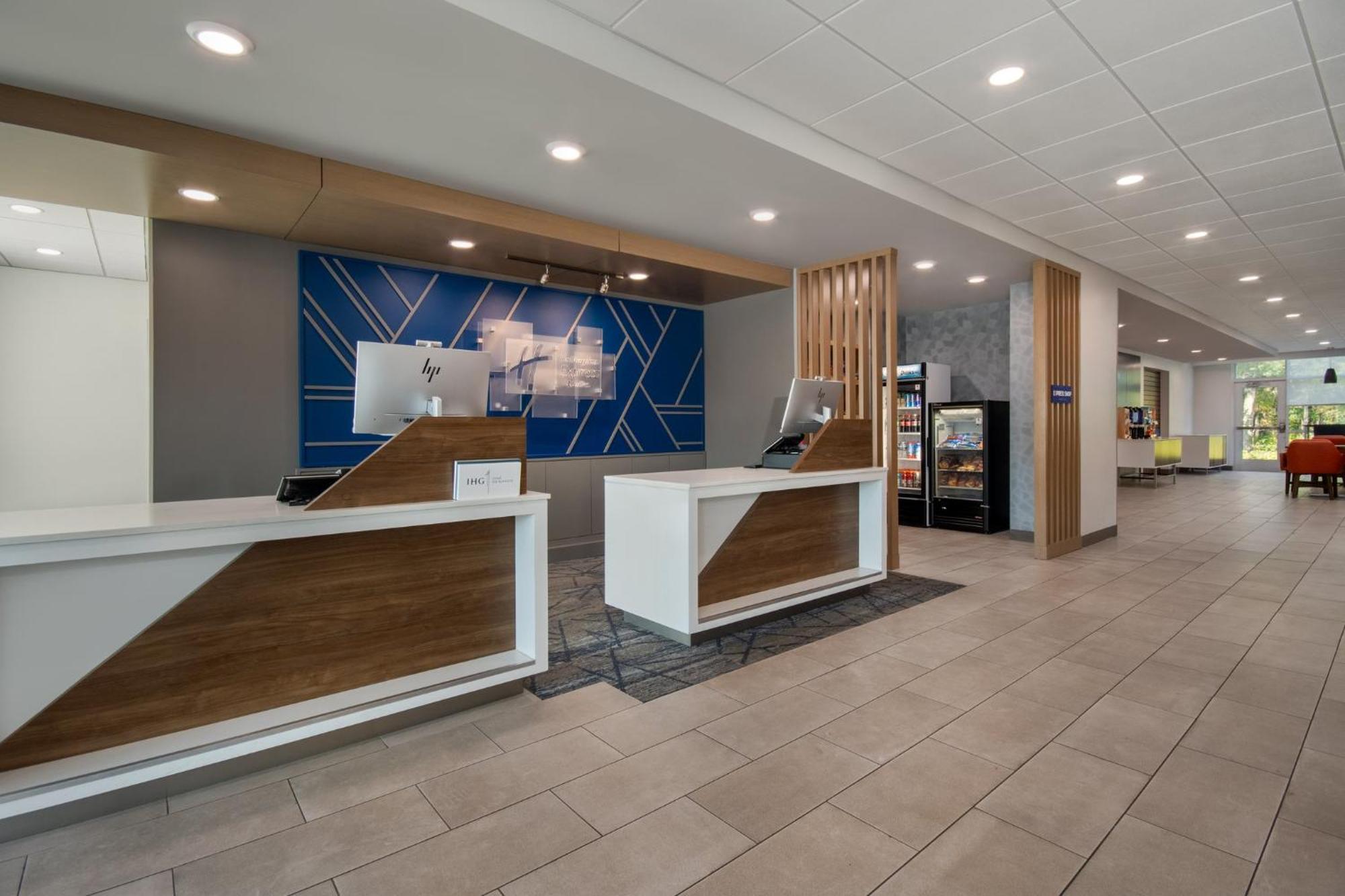 Holiday Inn Express & Suites Muskegon - Grand Haven By Ihg 外观 照片
