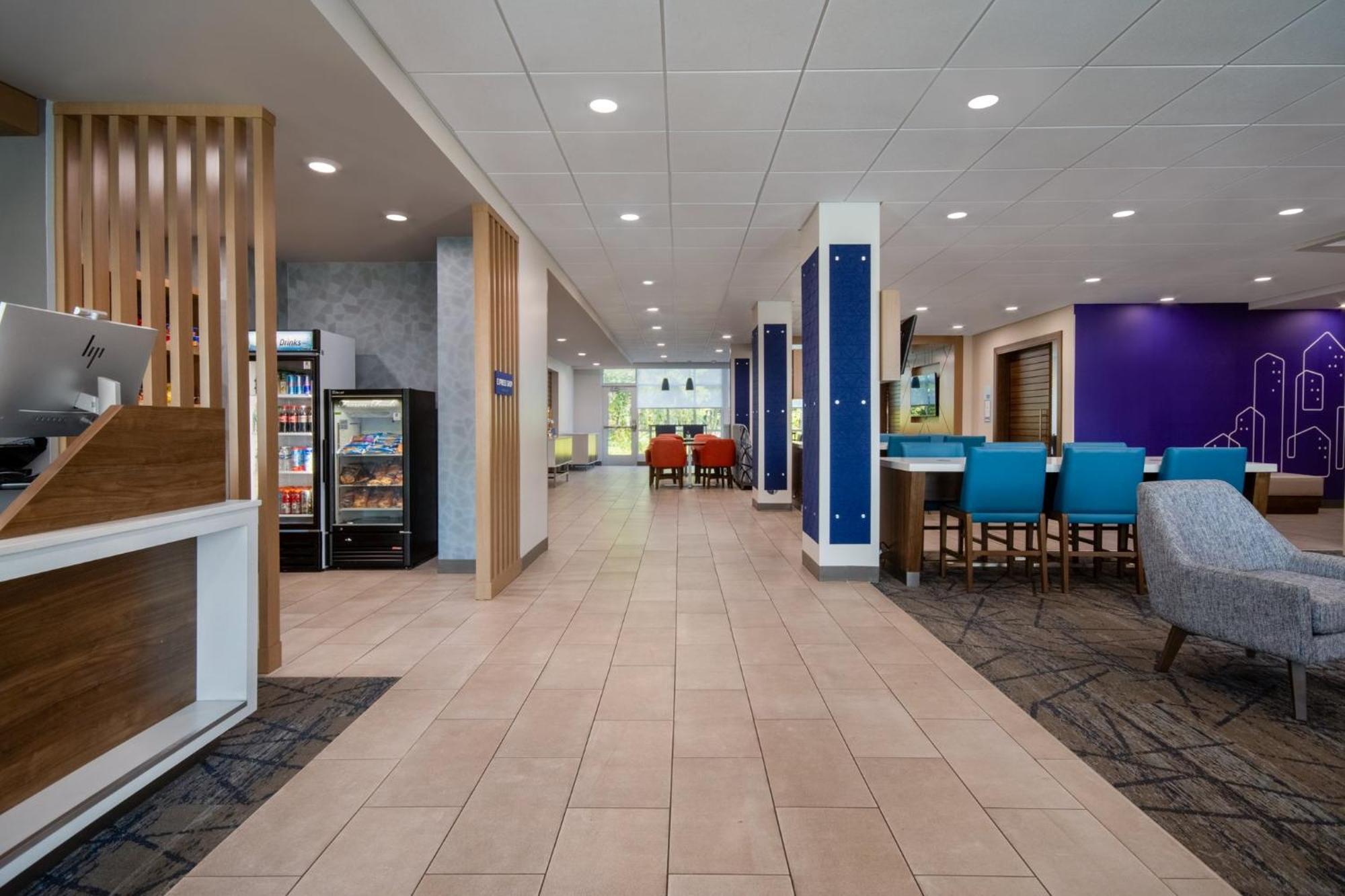 Holiday Inn Express & Suites Muskegon - Grand Haven By Ihg 外观 照片